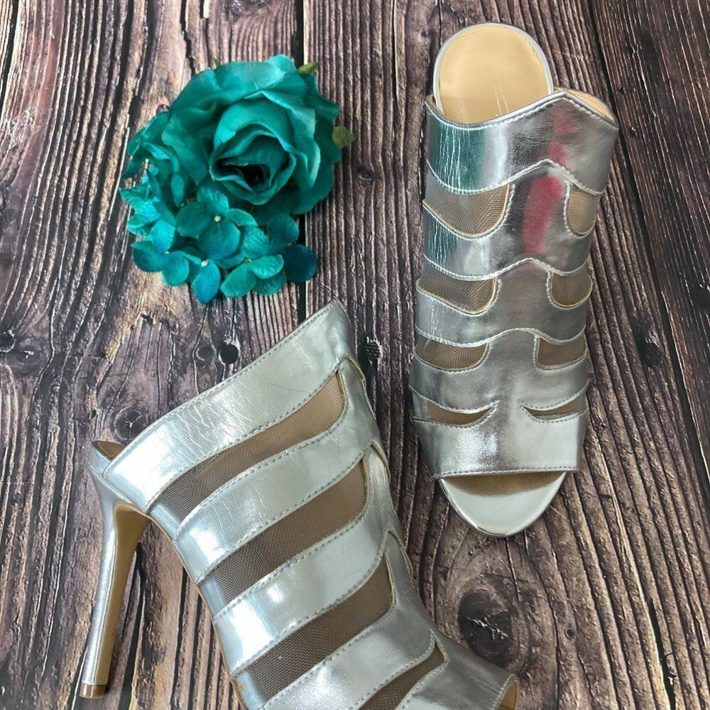Daya by Zendaya Silver Norwell Mules 6M